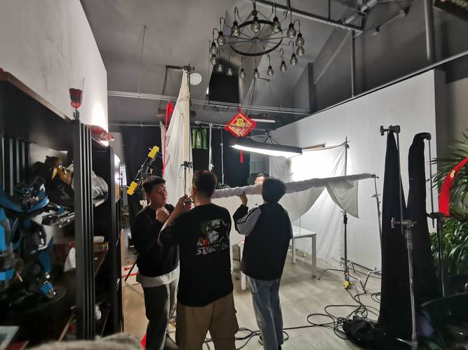 广告拍摄影视器材租赁排行与影视美术道具置景服务全指南